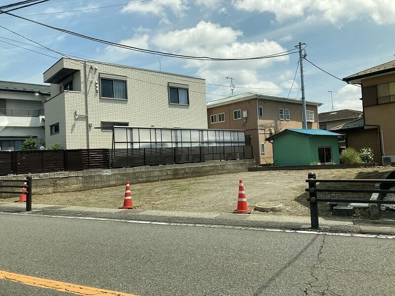 秦野市弥生町　土地