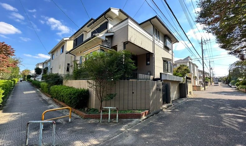 画像4258：☆新規お預かり物件☆【一戸建て】青葉区荏田西5丁目　9,480万円